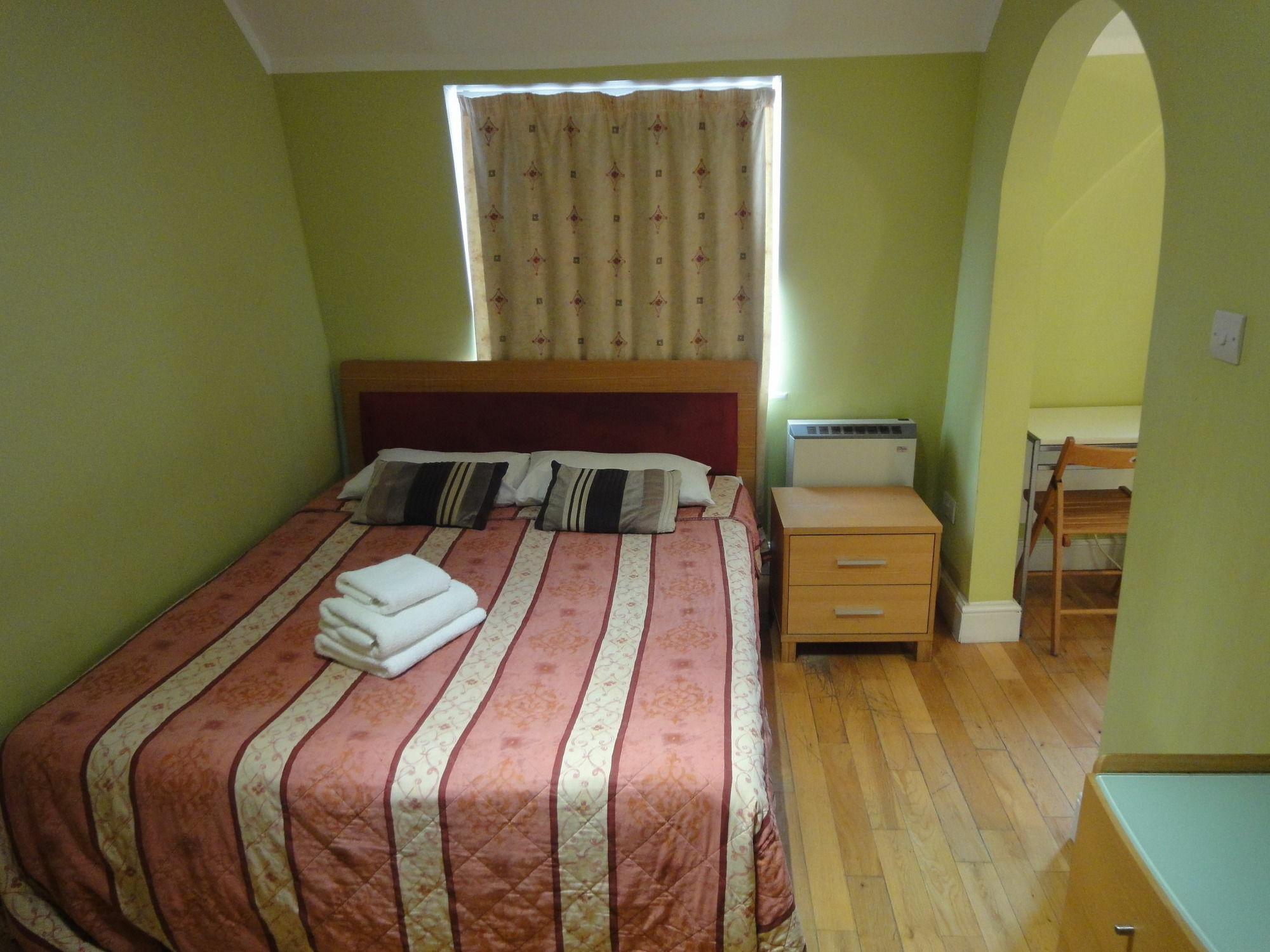 Dylan Apartments Paddington Лондон Экстерьер фото